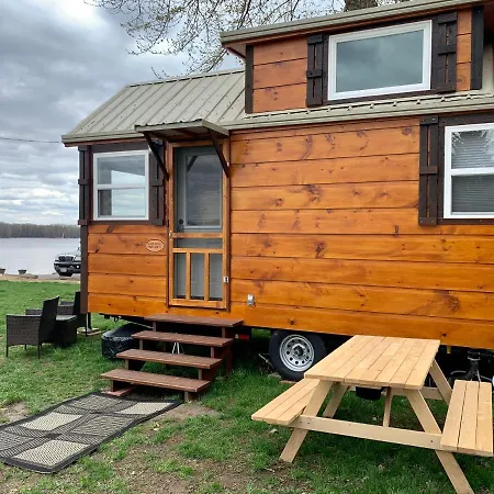 Shady Haven - Tiny Home 1
